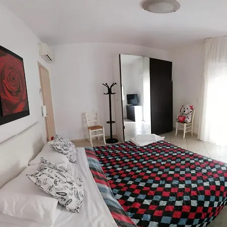 Vapore Daire Gatteo a Mare